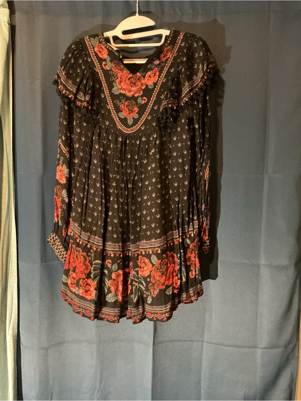 FARM Rio Black Dress with Red Floral Print - Picture 2 of 3